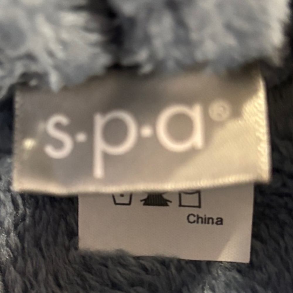 Brookstone Plush Blue Robe - Picture 7 of 7